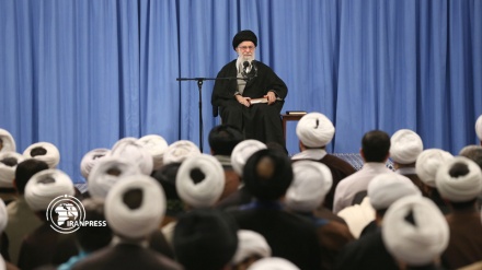 Leader praises Iranian nation's optimum participation in elections