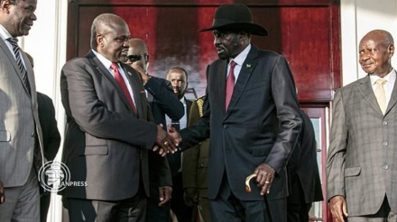S.Sudan's warring leaders to form long-delayed unity government