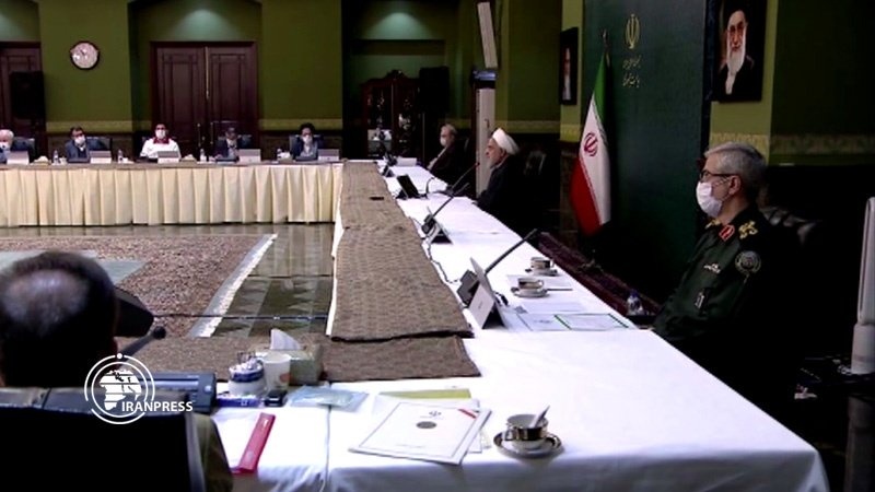 Iranpress: روحاني : مجلس الأمن يبحث مشروع قرار بشأن رفع الحظر