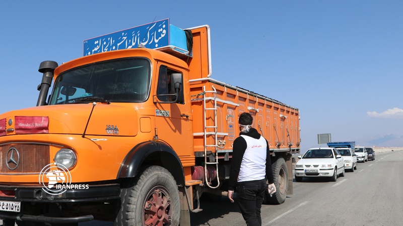 Iranpress: COVID-19 test required to enter West Azerbaijan province in Iran 