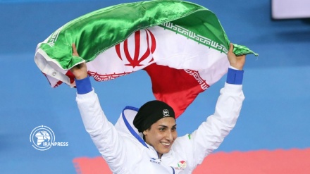 لاعبة كاراتيه إيرانية تتأهل لأولمبياد طوكيو 2020