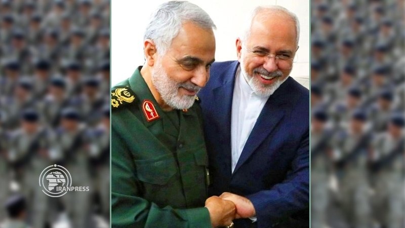 Iranpress: ظريف يثمن جهود حرس الثورة الاسلامية لحماية البلاد
