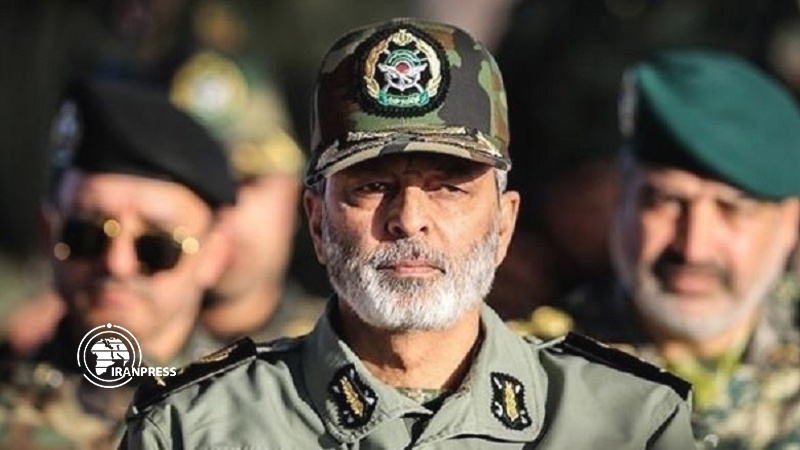 Iranpress: الجيش الإيراني يقوم بإجراء مناورات الدفاع البيولوجي
