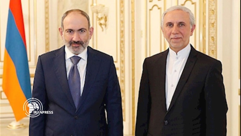 Iranpress: إيران وأرمينيا تبحثان سبل تنمية التعاون الثنائي