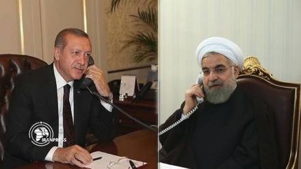 Innocent people in Syria's Idlib should be protected: Rouhani to Erdogan