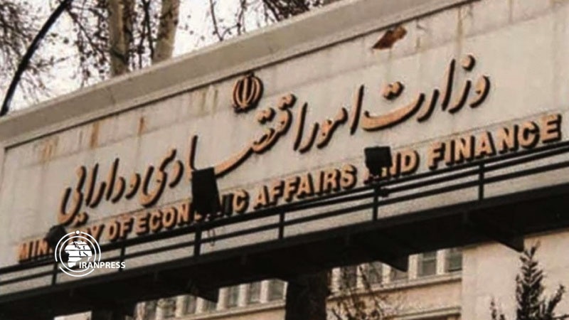 Iranpress: Iran announces readiness to receive cash, non-cash aid to counter Corona