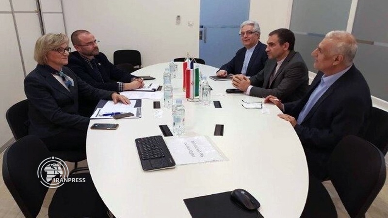 Iranpress: إيران وكرواتيا تتعاونان في مجال مكافحة كورونا