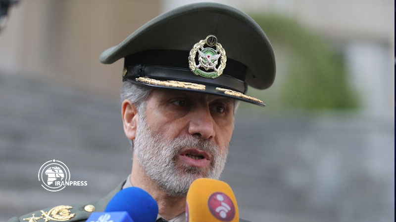 Iranpress: وزير الدفاع : انعدام الأمن من تبعات التواجد الأميركي في الخليج الفارسي