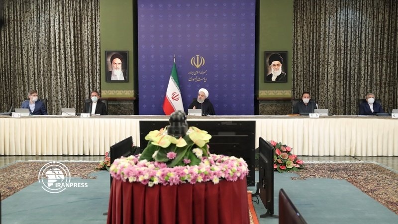 Iranpress: الرئيس روحاني: فيروس كورونا تحول إلى اختبار لأداء جميع الدول