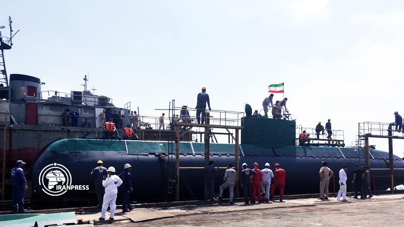 Iranpress: غواصة "كلاس غدير" تدخل الخدمة في القوة البحرية بالجيش