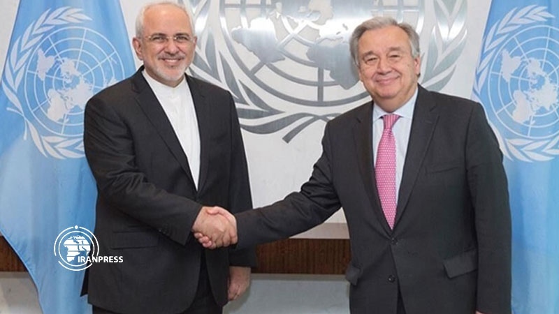 Iranpress: ظريف وغوتيريش يبحثان الحظر الأميركي على ايران 