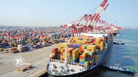 Iran-Oman port transit line launched