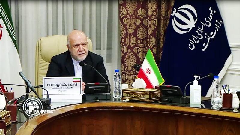 Iranpress: G20 agrees to reduce oil production by 3.7 mb/d: Iran Oil Minister