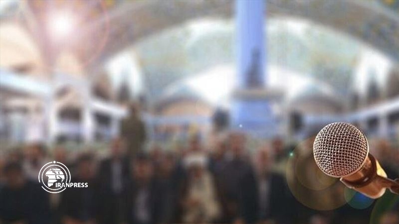 Iranpress: وقف إقامة صلاة الجمعة لايزال يستمر في إيران
