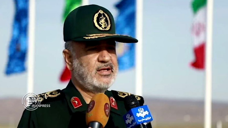 Iranpress: Today, Iran can see world from space: Gen. Salami