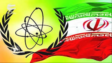 الذكرى السنوية الـ 14 لليوم الوطنى للتكنولوجيا النوویة في إيران