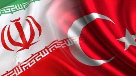 Iran, Turkey underscore strengthening trade, economic ties