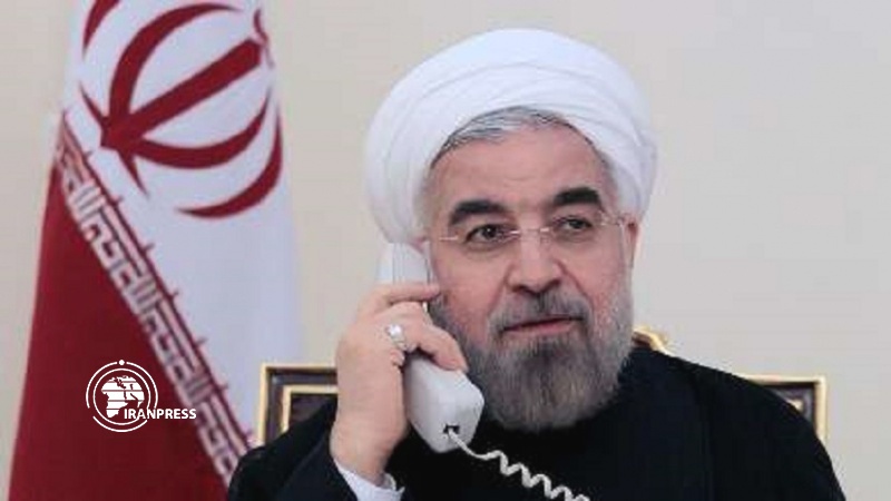 Iranpress: Rouhani urges need for speedy tense anti-COVID measures in Khuzestan