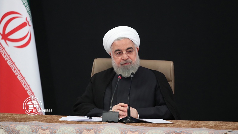 Iranpress: US Secretary of State knows nothing about basics of politics: Rouhani