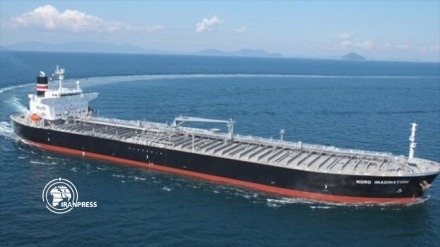 Fifth Iranian oil tanker 'Clavel' enters Venezuelan waters 