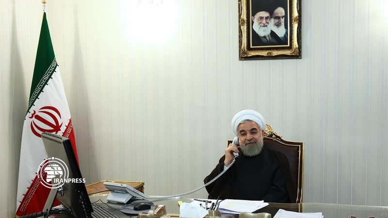 Iranpress: Rouhani urges taking immediate action to solve drinking water problem in Ahvaz