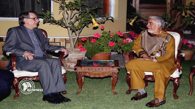 Iranpress: وفد إيراني يلتقي برئيس المجلس الأعلى للمصالحة الوطنية الأفغانية