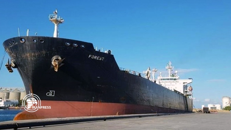 Iranpress: الناقلة الثانية من أسطول النفط الايراني دخلت فنزويلا