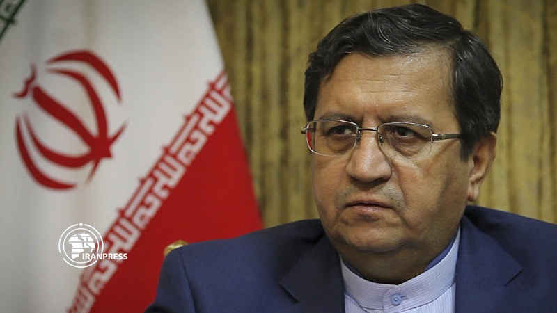 Iranpress: البنك المركزي الايراني : صادرات السلع غير النفظية للبلاد آخذة بالازدهار مع انحسار كورونا