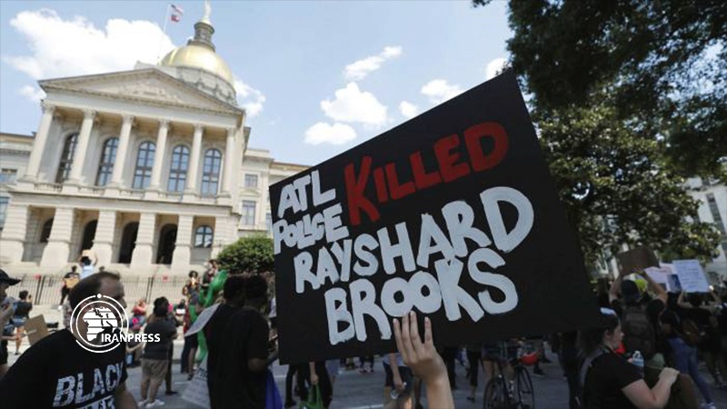 Iranpress: US: Atlanta police chief resigns after officers shoot and kill black man