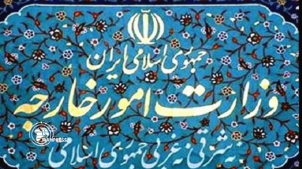 الخارجية الإيرانية: لن ننسى دعم الغرب لـ صدام المقبور