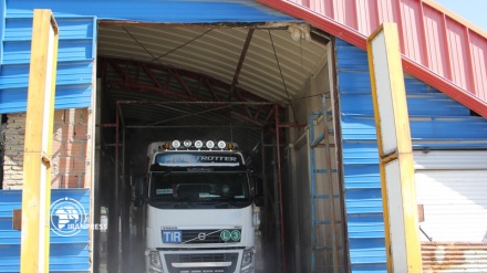 Reopening Bazargan border, first pharmaceutical shipment enters Iran 