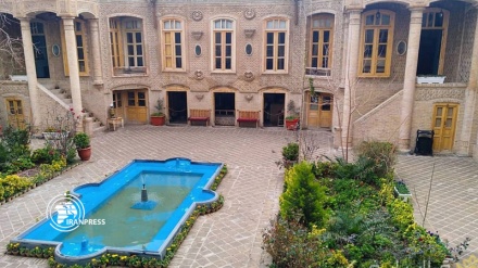Daroogheh House in Mashhad; combination of Russian architecture and traditional Iranian style