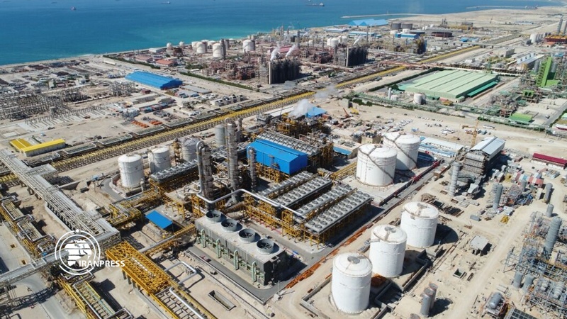Iranpress: زيادة الطاقة الإنتاجية للميثانول في ايران  بمقدار 1.6 مليون طن 