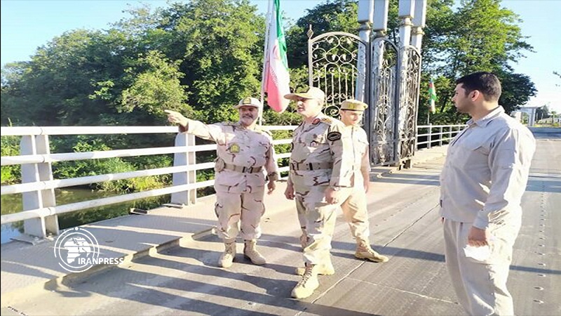 Iranpress: Borders of Iran, Azerbaijan are borders of peace, friendship: Top Commander