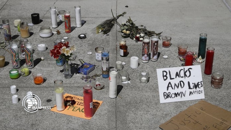 Iranpress: Police of California kill unarmed 22-year-old on his knees 