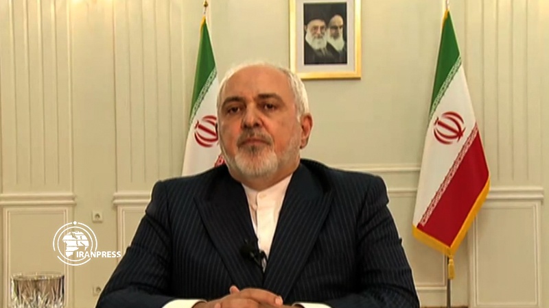 Iranpress: ظريف: لم تعقد حتى الآن جلسة واحدة لدراسة نقض أمريكا المتكرر لعهودها
