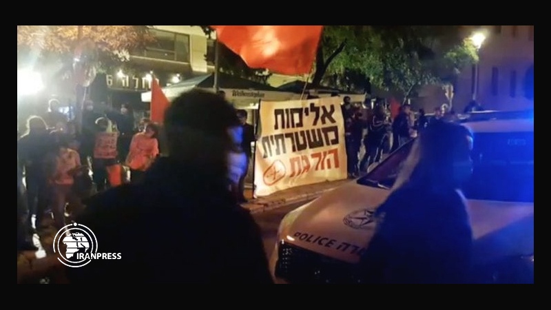 Iranpress: احتجاجات في القدس المحتلة تنديدًا بجرائم الشرطة الإسرائيلية العنيفة