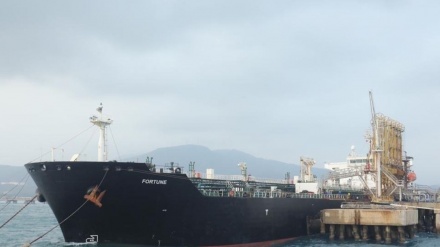 Two Iranian tankers sail back after delivering fuel to Venezuela