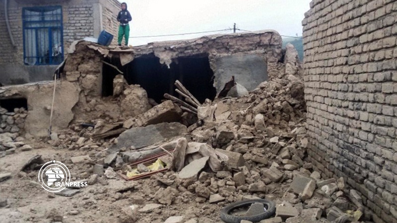 Iranpress: زلزال يهزّ مدينة جنوب غربي إيران 