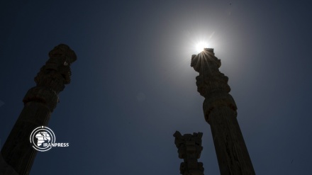 Eclipse in Takht-e-Jamshid, the ceremonial capital of the Achaemenid Empire