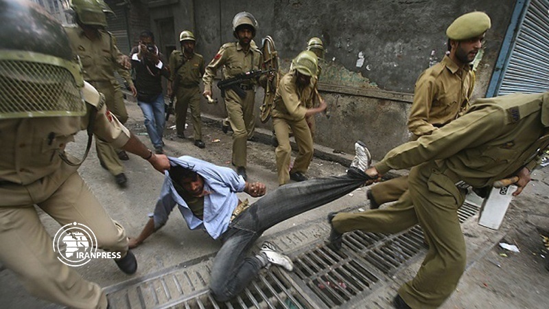 Iranpress: 18 Kashmiri Muslims killed by Indian troops