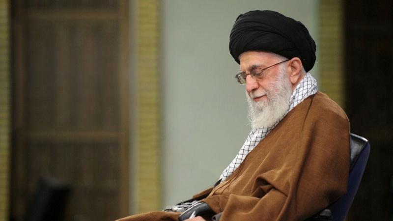 Iranpress: سماحة قائد الثورة سيلقي كلمة اليوم على أعتاب الانتخابات الرئاسية 