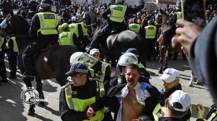 Over 100 arrested after violent disorder at far-right linked UK protest