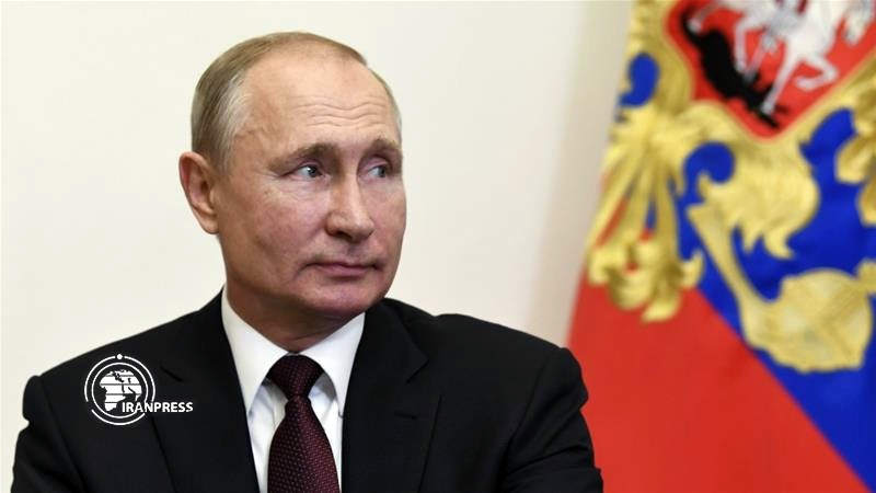 Iranpress: Putin says he may seek another term if constitutional changes passed