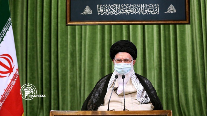 Iranpress: Ayatollah Khamenei meets with lawmakers via videoconferencing