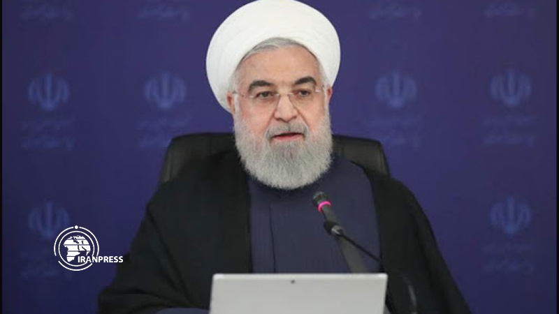 Iranpress: Closing businesses in long term not possible: Rouhani