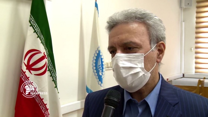 Iranpress: Iranian, Russian universities working together to fight Coronavirus