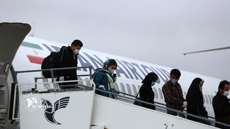 Iranpress: استئناف الرحلات الجوية من مطار أصفهان بعد تفشي كورونا