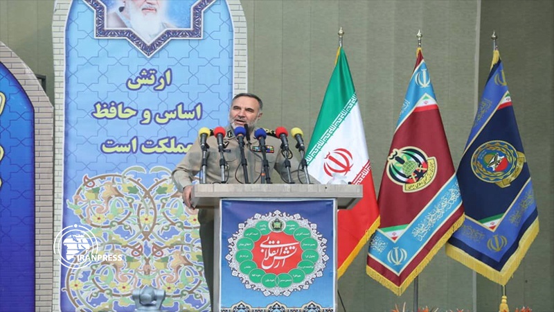 Iranpress: Iranian Armed Forces