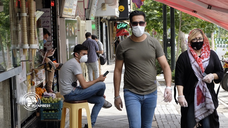 إيران تشدد إجراءات الوقاية من فيروس كورونا